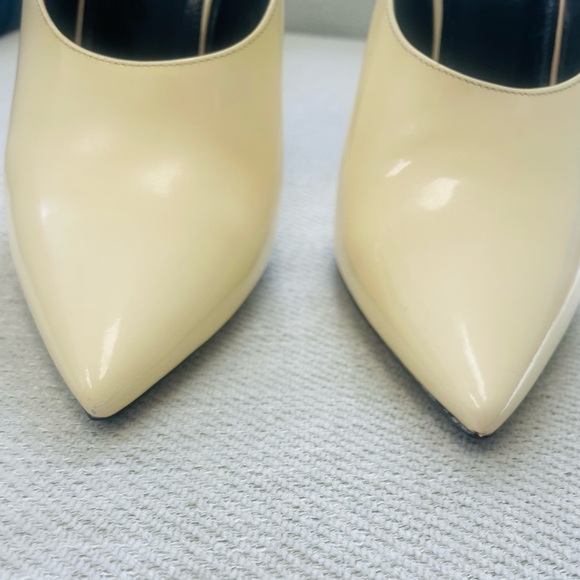 Saint Laurent Teddy Bootie Heels 100% authentic - Picture 3 of 9